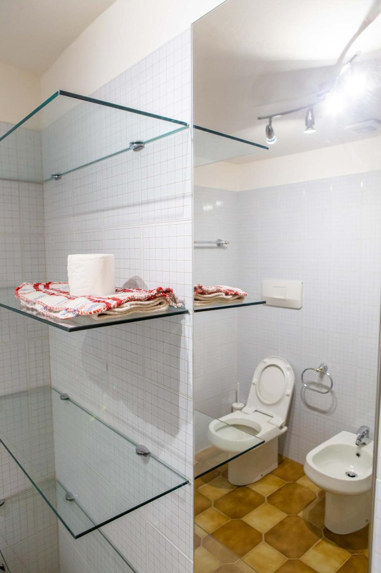 Cervinia Apartment بيريوِل تْشيرفينيا الغرفة الصورة