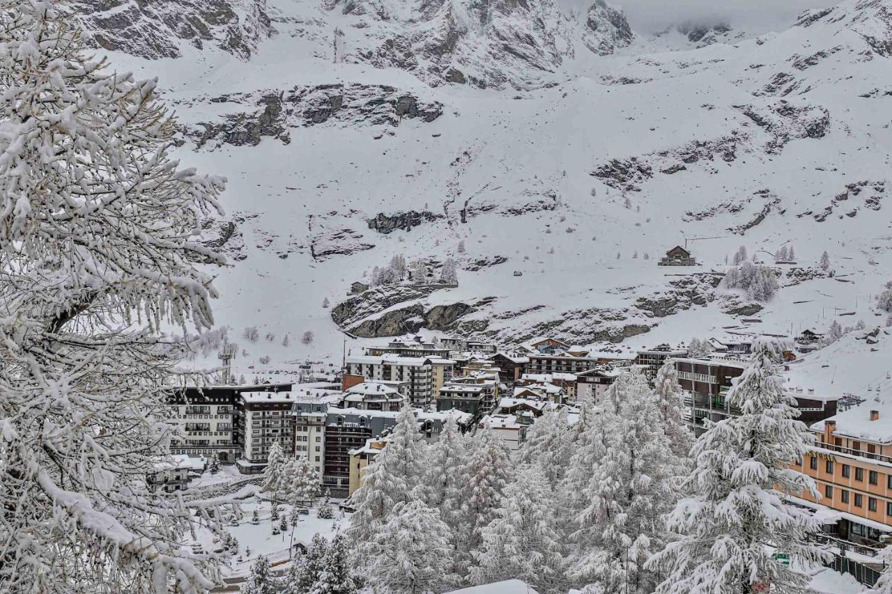 Cervinia Apartment بيريوِل تْشيرفينيا المظهر الخارجي الصورة