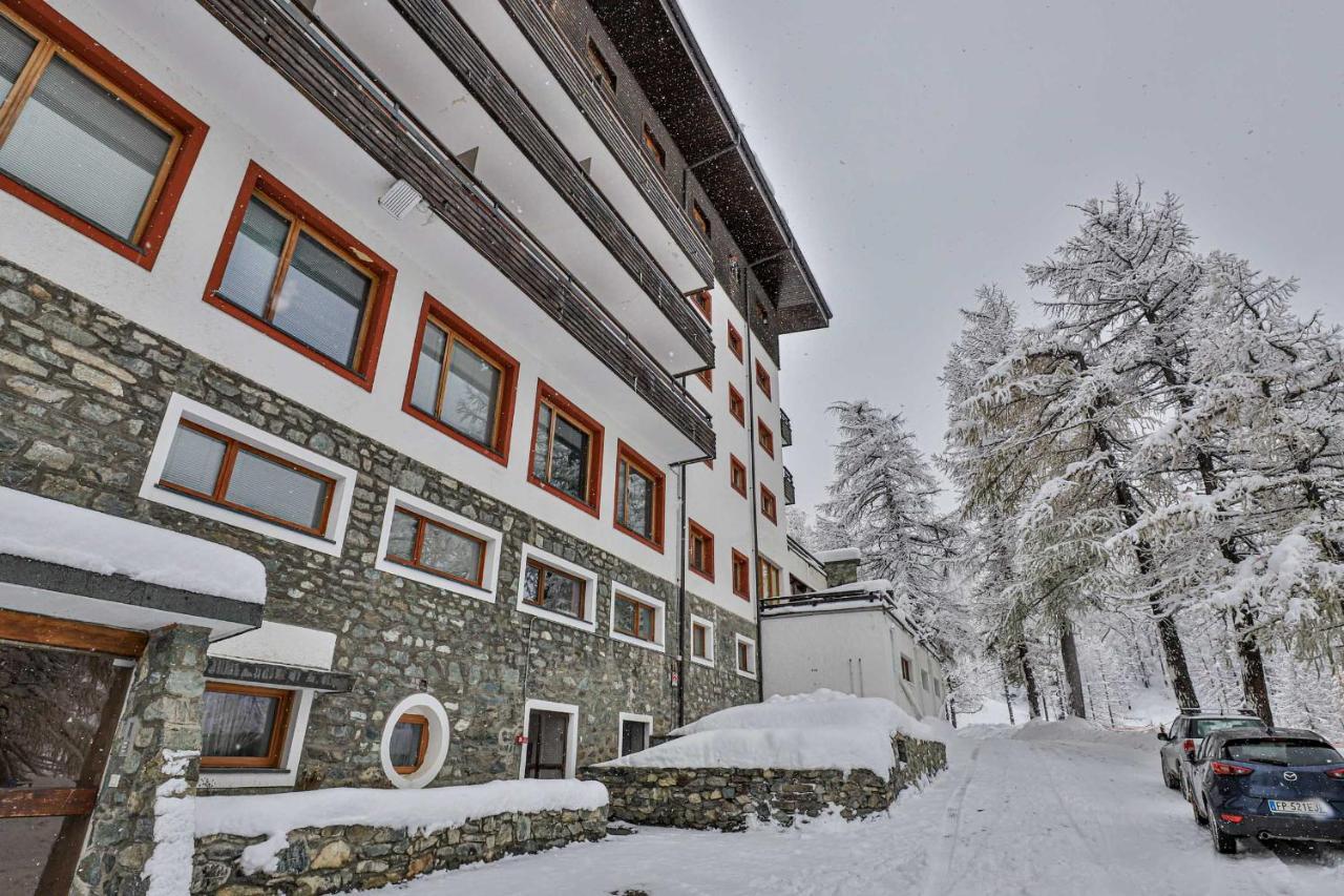 Cervinia Apartment بيريوِل تْشيرفينيا المظهر الخارجي الصورة